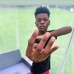 Meet your Posher, Kai